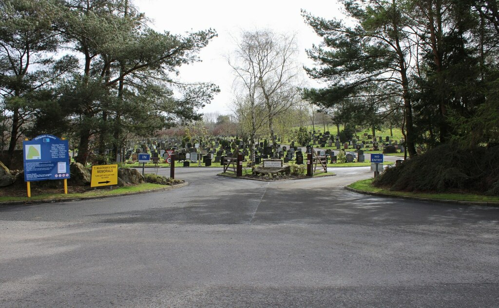 Entrance To Philipshill Cemetery Richard Sutcliffe Geograph