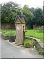 Drinking Fountain, The Town, Thornhill