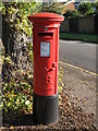 Edward VIII postbox, Mayfield Road