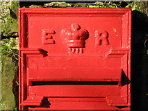 NZ0158 : Edward VII postbox, Healey - royal cipher by Mike Quinn