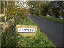 SE2545 : Entering Castley by Chris Heaton