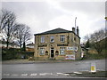 The Ovenden Cross, Ovenden Road