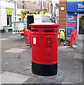 E II R Postbox, Victoria Street West, Grimsby