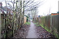 Footpath behind Prospect Rd, Southborough