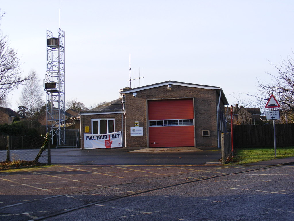 Papworth Everard Fire Station © Geographer :: Geograph Britain and Ireland