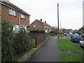 Approaching the junction of Ridgeway Close with Hillsley Road