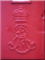 Edward VII postbox, Heath Drive / Ferncroft Avenue, NW3 - royal cipher