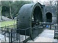 Stopped water wheel at Aberdulais Falls