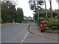 Canford Cliffs: postbox № BH14 197, Links Road