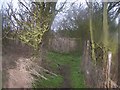 Footpath junction near Pond Farm