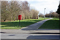 Footpath to the roundabout