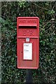 Elizabeth ii post box at Porth Kea