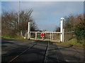 Sizewell Road railway crossing, looking North