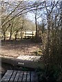 Footpath junction near Abbey Wood