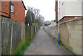 Footpath to Hillview School from Hectorage Rd