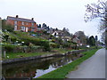 Houses and gardens on Llangollen Canal