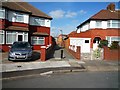 Alley leading from Argyll Avenue to Uxbridge Road