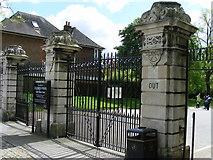 TQ3373 : Court Lane Entrance Gates by PAUL FARMER