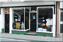 SS5247 : An un-named shop, No. 20 St. James’s Place, Ilfracombe. by Roger A Smith