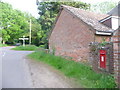 Hangersley: postbox № BH24 27, Cowpitts Lane