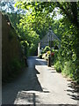 Road to Staverton Bridge - with width restriction