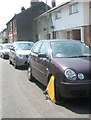 Car going nowhere in Avenue Road