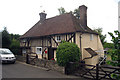 Sandling Place Farm, Chatham Road, Maidstone, Kent