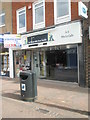 Shop to let in Gosport High Street (4)