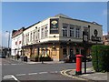 The Lonsdale, Sunbury Avenue