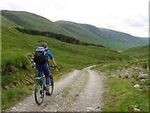 NH1047 : Cycling the Glenuiag Lodge track by Chris Eilbeck