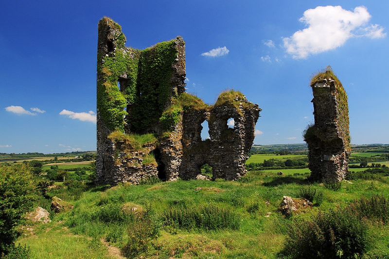 Castles of Munster: Castle Barrett, Cork © Mike Searle :: Geograph Ireland