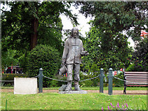 SJ9122 : Isaak Walton's Statue by Gordon Cragg