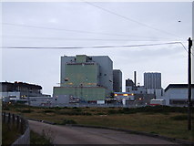 TR0816 : Dungeness power station, Kent by Chris Whippet