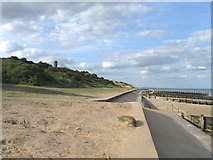 TM2623 : View towards The Naze from the sea wall walkway by Derek Voller