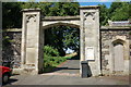 Pedestrian entrance to Duns Estate