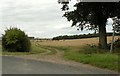 TL6153 : Public footpath and farm track to Crick's Farm by Robert Edwards