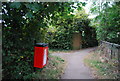 Dog poo bin, footpath off Leigh Rd