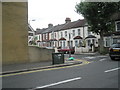 Approaching the junction of  Beaconsfield and West End  Roads