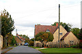 Looking north along the lane into Ufton village