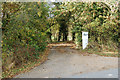 The entrance to Northfields from the Ufton Fields lane