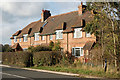 Cottages at Offchurch beside the lane to Long Itchington