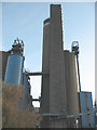 TQ3978 : Silos at Tunnel Refineries (1) by Stephen Craven