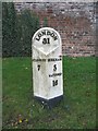 Milestone, London Road, Tring