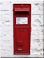 Postbox, Frensham  Pond Hotel