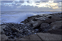 SS9567 : Beach defences - Llantwit Major by Mick Lobb