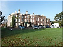 SK1616 : Wychnor Park Country Club by Humphrey Bolton