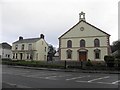 H8178 : Molesworth Presbyterian Street Church by Kenneth  Allen