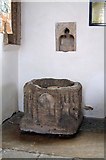 SP4115 : St Laurence, Combe, Oxon - Well head by John Salmon