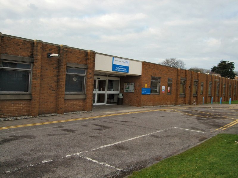 Southlands Hospital Paul Gillett Geograph Britain And Ireland   1676045 865fc721 800x800 