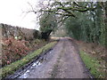 Footpath and farm track to Potlane Farm